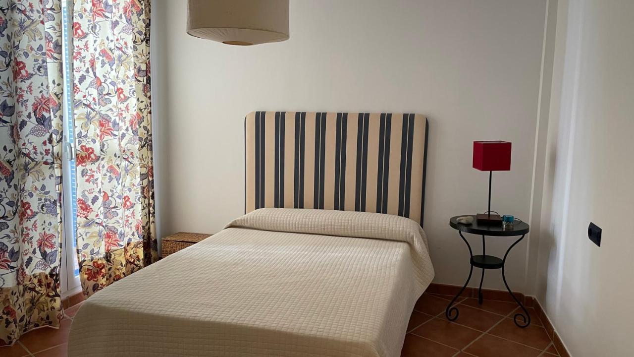 Apartamento De 3 Dormitorios A 60 M De La Playa En La Isleta, Cabo De Gata La Isleta del Moro Exterior photo